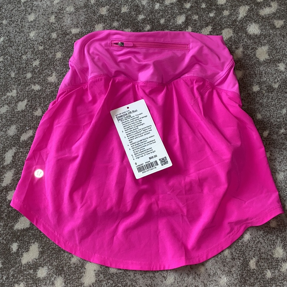 I am selling a Lululemon Essential HR Run Skirt*Long,in size 0